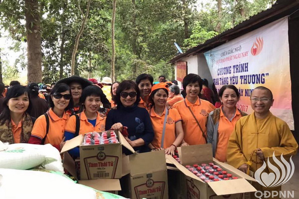 Quỹ Đạo Phật Ngày Nay: Tổng kết chương trình “Trao tặng yêu thương” đợt 2  tại hồ  Dầu Tiếng Tây Ninh (C100)