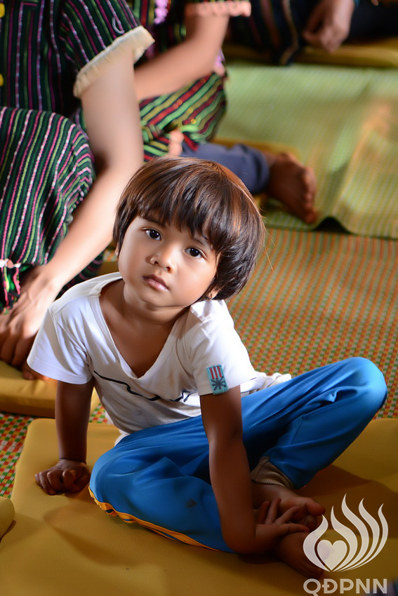 Quỹ Đạo Phật Ngày Nay: Lễ khánh thành “Nhịp cầu yêu thương” và Trao tặng yêu thương cho người khiếm thị, nạn nhân chất độc da cam &amp; Học sinh tại Đắk Lắk (C72d &amp; C107)