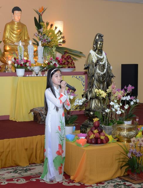 Pháp hội Quán Thế Âm và Lễ hoa đăng tại Niệm Phật Đường Fremont,California (Hoa Kỳ)