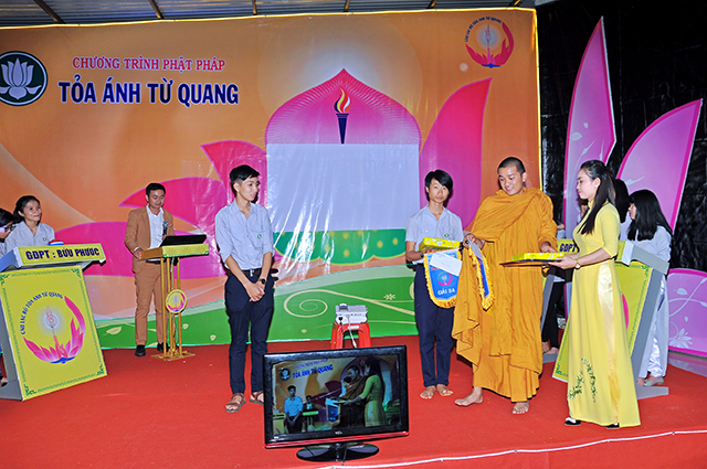 Tịnh Xá Ngọc Như :Tổ chức chương trình Tỏa Ánh Từ Quang