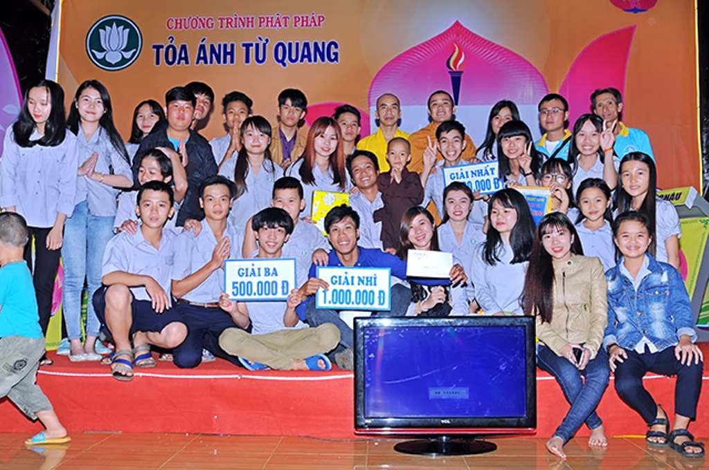 Tịnh Xá Ngọc Như :Tổ chức chương trình Tỏa Ánh Từ Quang
