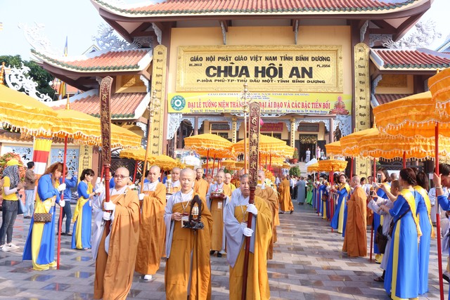 Bình Dương: Trọng thể diễn ra khai mạc Đại Lễ Tưởng Niệm Đức Thánh Tổ Ni Đại Ái Đạo