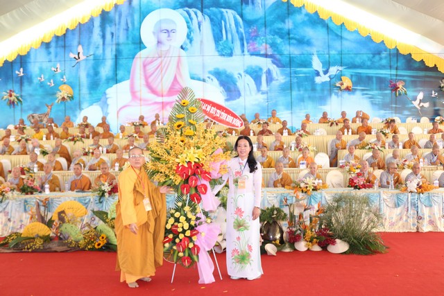 Bình Dương: Trọng thể diễn ra khai mạc Đại Lễ Tưởng Niệm Đức Thánh Tổ Ni Đại Ái Đạo