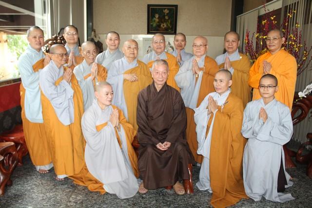 TP.Hồ Chí Minh: Phân ban Ni giới Trung Ương chúc tết lãnh đạo GHPGVN và các cấp chính quyền