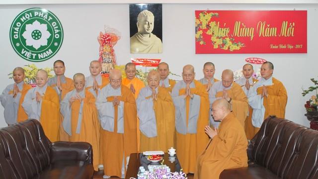 TP.Hồ Chí Minh: Phân ban Ni giới Trung Ương chúc tết lãnh đạo GHPGVN và các cấp chính quyền