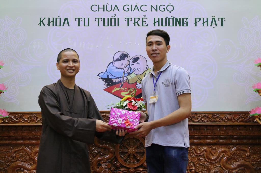 Chùa Giác Ngộ: Khóa tu ‘’Tuổi Trẻ Hướng Phật’’ lần thứ 9