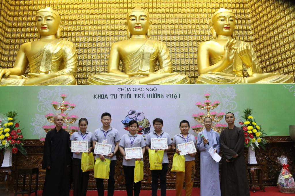 Chùa Giác Ngộ: Khóa tu ‘’Tuổi Trẻ Hướng Phật’’ lần thứ 9