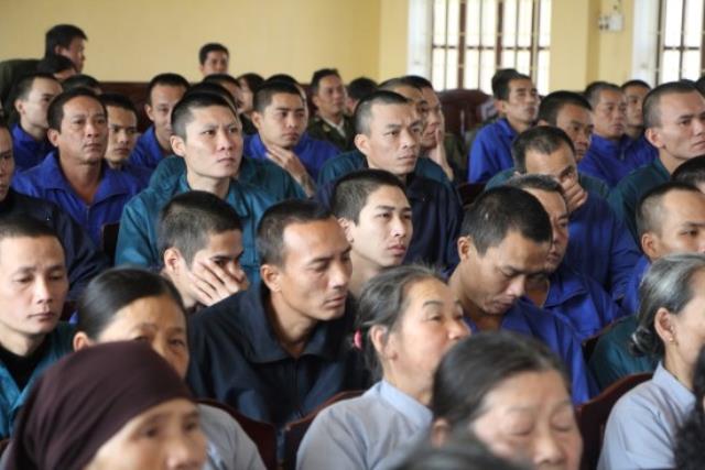 Thái Bình : Chùa Từ Xuyên Tặng Qùa Và Chia Sẽ Phật Pháp Cho Các Trại Viên Tại Trung Tâm Cai Nghiện Ma Túy Và Chăm Sóc Đối Tượng Xã Hội Tỉnh Thái Bình