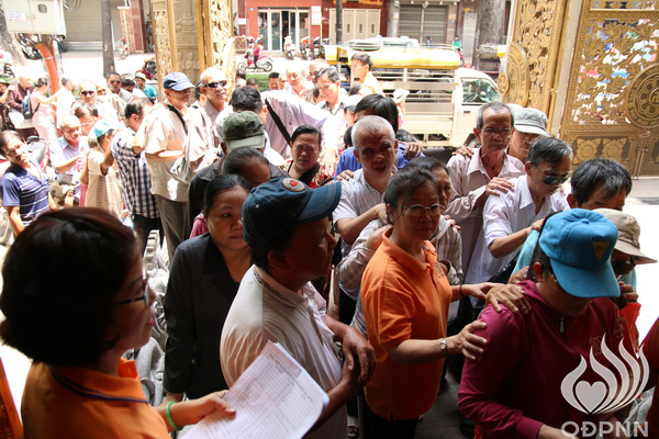 Quỹ Đạo Phật Ngày Nay - Tổng Kết Chương Trình  Trao Tặng Yêu Thương Cho Người Khiếm Thị C104