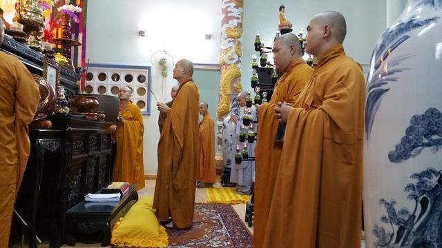 Tết Nguyên Tiêu và lễ cầu an đầu năm tại chùa Đức Hòa.