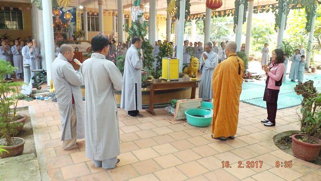 Chùa Lộc Thọ khai khóa tu Bát quan trai đầu năm