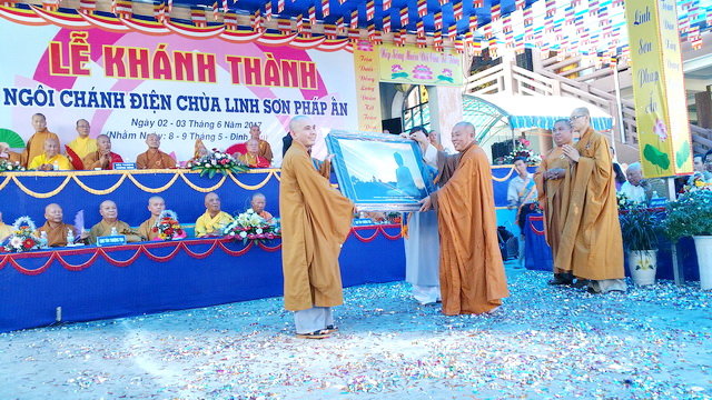 Khánh Hòa: Đại lễ khánh tạ lạc thành chùa Linh Sơn Pháp Ấn