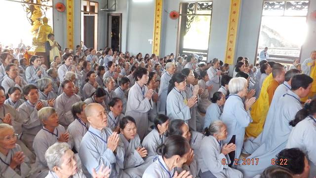 Lễ an vị tôn tượng Đức Bổn sư tại chùa Linh Sơn Pháp Ấn.