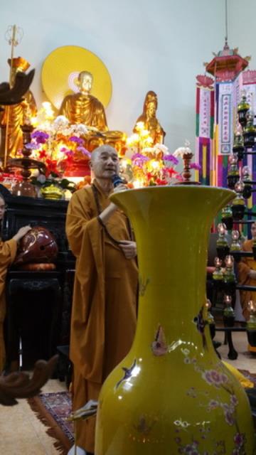 Tết Nguyên Tiêu và lễ cầu an đầu năm tại chùa Đức Hòa.