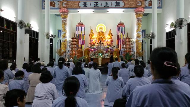 Tết Nguyên Tiêu và lễ cầu an đầu năm tại chùa Đức Hòa.