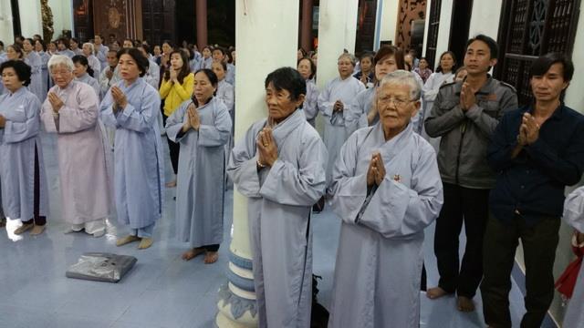 Tết Nguyên Tiêu và lễ cầu an đầu năm tại chùa Đức Hòa.