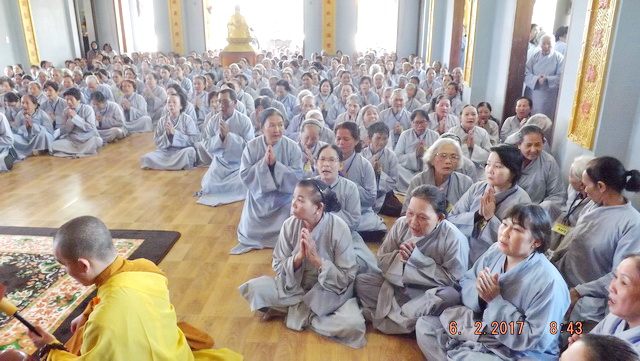 Lễ an vị tôn tượng Đức Bổn sư tại chùa Linh Sơn Pháp Ấn.