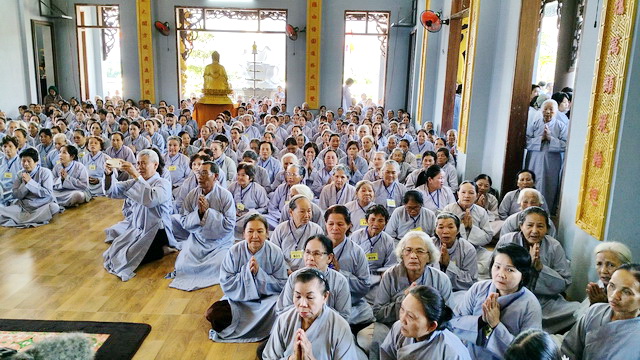 Lễ an vị tôn tượng Đức Bổn sư tại chùa Linh Sơn Pháp Ấn.