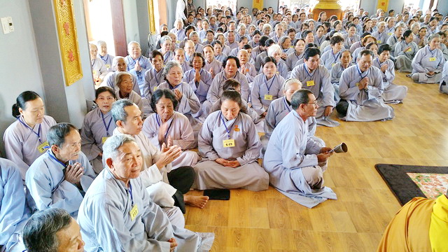 Lễ an vị tôn tượng Đức Bổn sư tại chùa Linh Sơn Pháp Ấn.