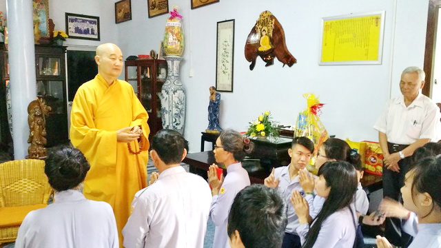 Khánh Hòa: Chúc mừng khánh tuế Hòa thượng Trưởng Ban Trị Sự
