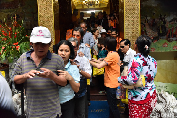 Quỹ Đạo Phật Ngày Nay - Tổng Kết Chương Trình  Trao Tặng Yêu Thương Cho Người Khiếm Thị C104