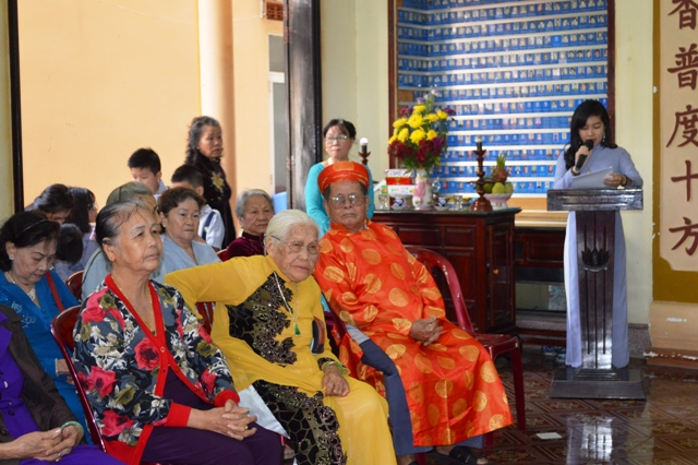 Khánh Hòa: Chùa Linh Thứu Mừng thọ 160 Phật tử cao tuổi