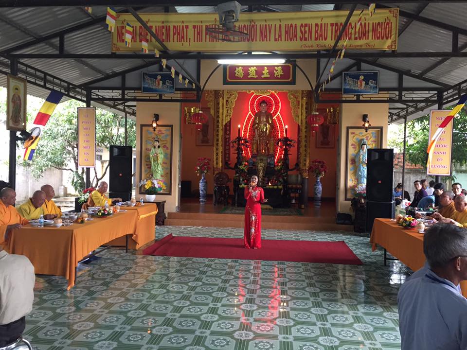 Khánh Hòa: Chùa Sắc tứ Minh Thiện Tổng kết Khóa tu Niệm Phật - Một Ngày An Lạc năm 2016