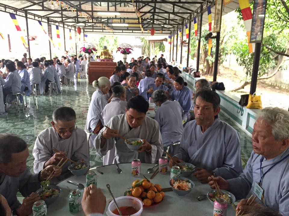 Khánh Hòa: Chùa Sắc tứ Minh Thiện Tổng kết Khóa tu Niệm Phật - Một Ngày An Lạc năm 2016