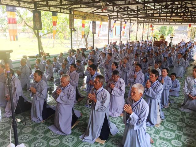 Khánh Hòa: Khóa tu Niệm Phật Một Ngày An Lạc lần thứ 83 tại chùa Sắc Tứ Minh Thiện