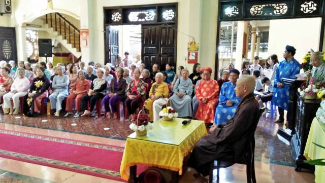 Khánh Hòa: Chùa Linh Thứu Mừng thọ 160 Phật tử cao tuổi