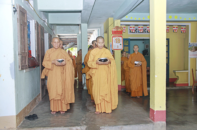 Ngày sinh hoạt đầu tiên Khóa (Sống chung Tu học )lần 5
