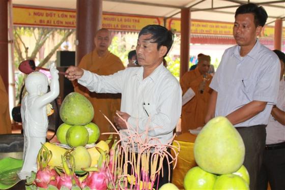 Phật giáo Thiệu Hóa kính mừng Phật đản (PL. 2561)