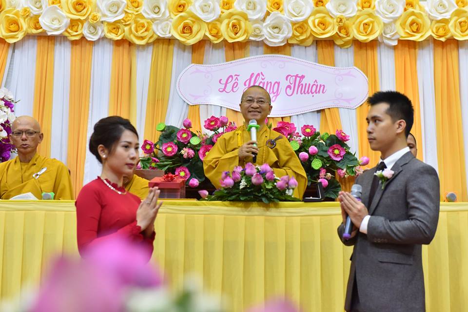 Lễ hằng thuận của Thanh Tùng và Phương Uyên tại chùa Giác Ngộ