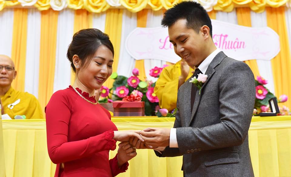 Lễ hằng thuận của Thanh Tùng và Phương Uyên tại chùa Giác Ngộ