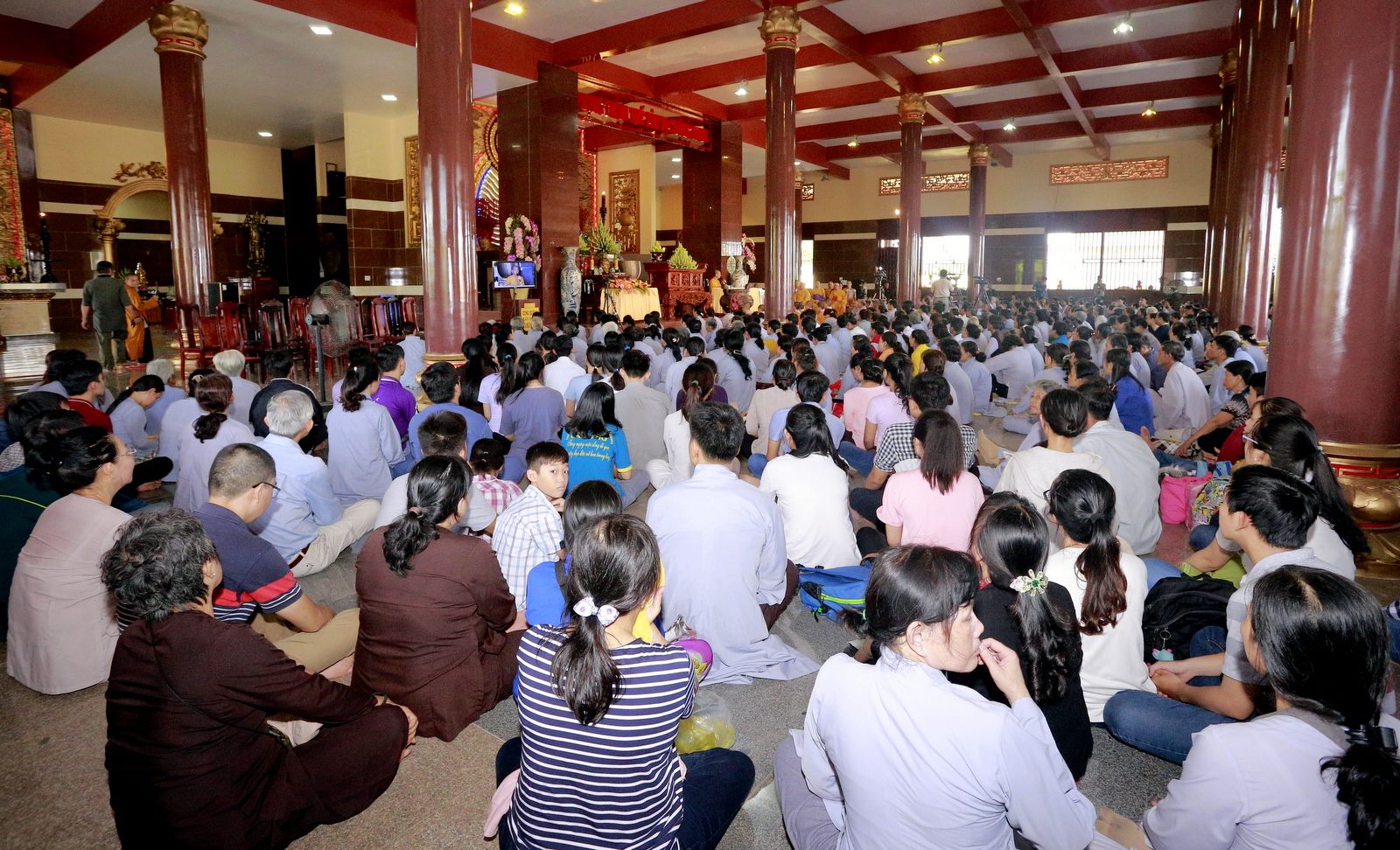 Vĩnh Long: Tổ chức khóa tu thiền tại chùa Phật Ngọc Xá Lợi