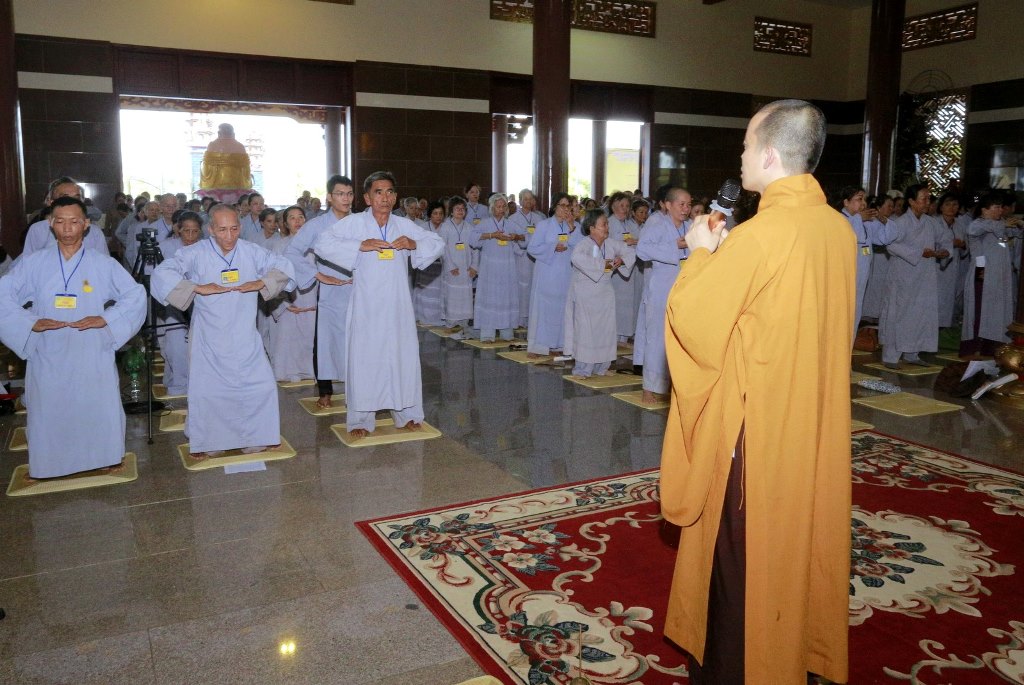 Vĩnh Long: Tổ chức khóa tu thiền tại chùa Phật Ngọc Xá Lợi