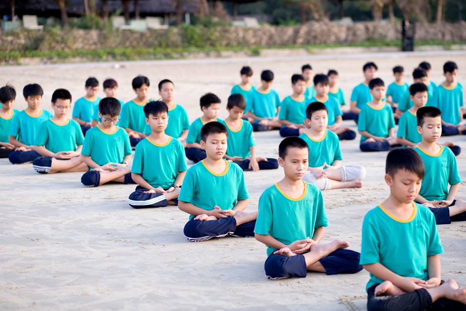 BRVT: Chuyến đi dã ngoại tại Bãi tắm Paradise của các khóa sinh ở Thiền Tôn Phật Quang