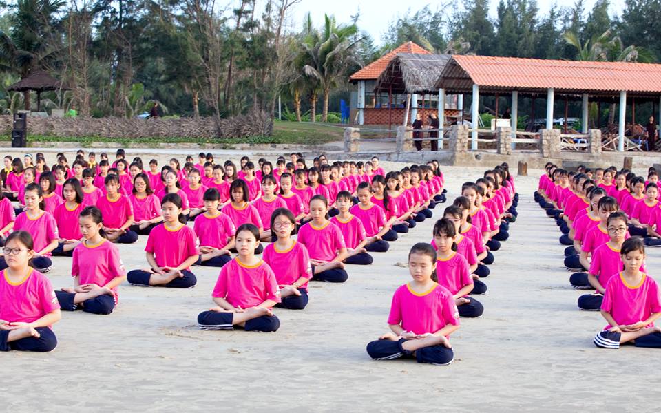 BRVT: Chuyến đi dã ngoại tại Bãi tắm Paradise của các khóa sinh ở Thiền Tôn Phật Quang
