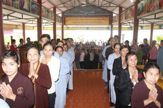 Phật giáo Thiệu Hóa kính mừng Phật đản (PL. 2561)