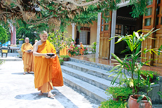 Ngày sinh hoạt đầu tiên Khóa (Sống chung Tu học )lần 5