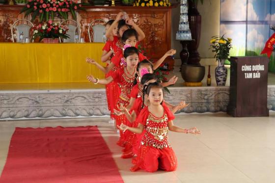 Chùa Đống Cao tổ chức Phật đản