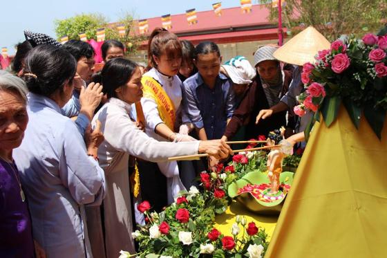 Chùa Đống Cao tổ chức Phật đản
