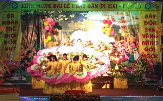 Phật giáo Vĩnh Lộc đón mừng Phật Đản PL. 2561
