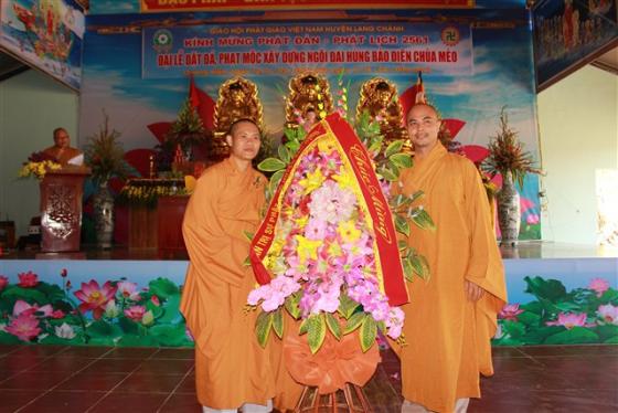 Lễ đặt đá - Phạt mộc xây dựng chùa Mèo - Lang Chánh