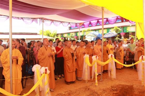 Lễ đặt đá - Phạt mộc xây dựng chùa Mèo - Lang Chánh