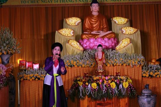 Đêm văn nghệ đón mừng Phật đản tại chùa Vạn Linh - Quảng Xương