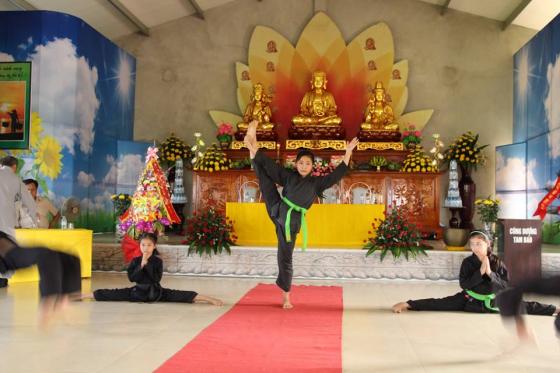 Chùa Đống Cao tổ chức Phật đản