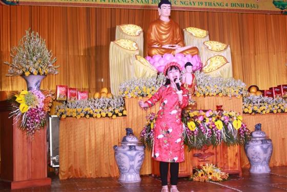 Đêm văn nghệ đón mừng Phật đản tại chùa Vạn Linh - Quảng Xương