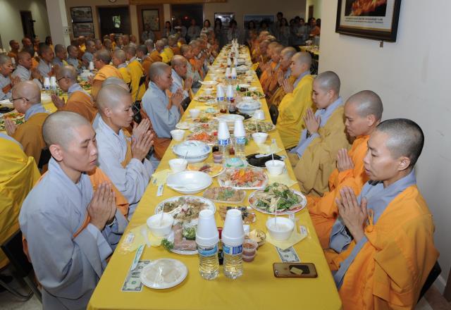 Khóa An cư kiết hạ năm 2017 Tại Niệm Phật đường Fremont, California, Hoa Kỳ Ngày 22/6/2017