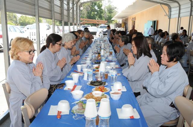 Khóa An cư kiết hạ năm 2017 Tại Niệm Phật đường Fremont, California, Hoa Kỳ Ngày 22/6/2017